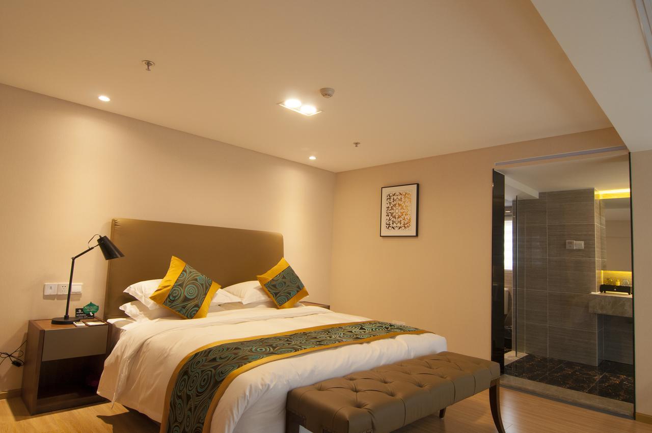 Home Plus Suite Hotel And Apartment Wuhan Zewnętrze zdjęcie