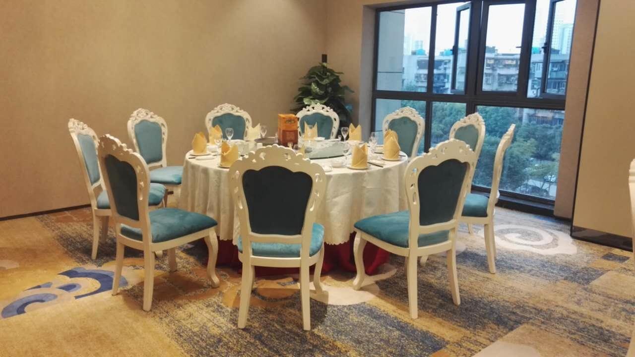 Home Plus Suite Hotel And Apartment Wuhan Zewnętrze zdjęcie