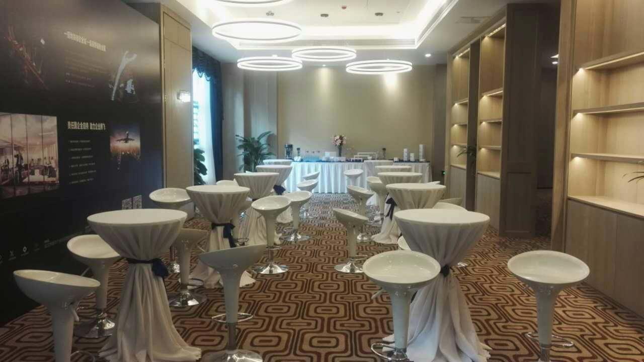 Home Plus Suite Hotel And Apartment Wuhan Zewnętrze zdjęcie